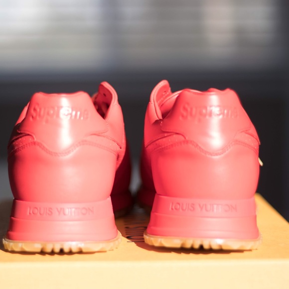 NEW 2017 LOUIS VUITTON X SUPREME RUN AWAY SNEAKERS - Picture 6 of 8